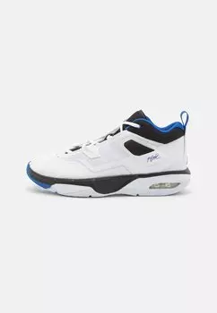 Низкие кроссовки JORDAN STAY LOYAL 3 Jordan, белый/черный/королевский
