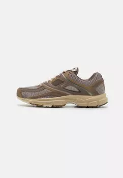 Низкие кроссовки Premier Trinity Unisex Reebok, цвет grey/light grey/light brown