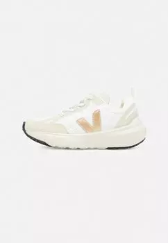Низкие кроссовки Small Canary Light Veja, цвет white platine