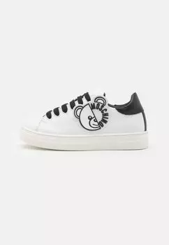 Низкие кроссовки Unisex MOSCHINO, цвет white/black