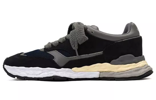 Низкие замшевые кеды Maison George Mihara Yasuhiro