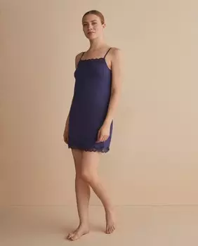 Ночная рубашка на бретельках с кружевом Antigel, фиолетовый