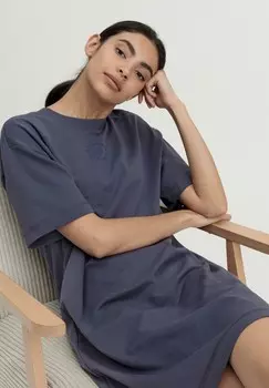 Ночная рубашка RELAXED hessnatur, фиолетовый