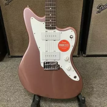 Новый Fender Squier Affinity Jazzmaster, бордовый туман Brand New Fender Affinity Jazzmaster, Burgundy Mist