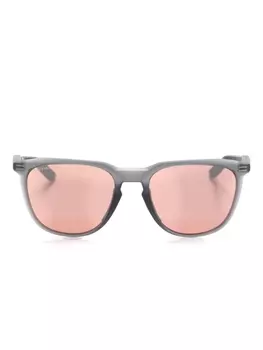 Oakley солнцезащитные очки Thurso в квадратной оправе, серый