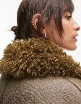 Объемная байкерская куртка-авиатор из искусственной кожи с короткими рукавами и лохматым искусственным мехом цвета хаки Topshop