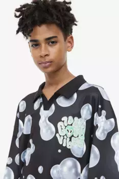 Объемная футболка с воротником и принтом H&M, черный