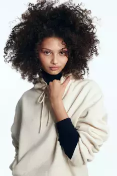 Объемная толстовка с капюшоном H&M, бежевый