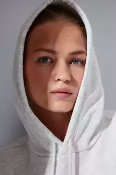 Объемная толстовка с капюшоном H&M, серый