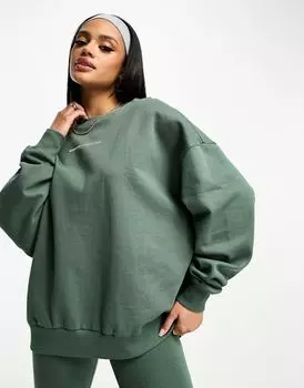 Объемный свитшот цвета хаки с большим логотипом на спине ASOS Weekend Collective