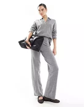 Object – Вязаный свитер серого цвета с застежкой-молнией на воротнике, комбинированная часть.