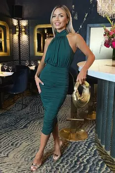 Облегающее платье миди с халтер воротником и сборками Ax Paris, зеленый