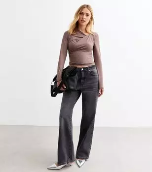 Облегающий топ с драпированным вырезом и длинными рукавами New Look, светло-коричневый