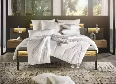 Образец подушки для колец "Старз", наполнитель: 100 % перья, чехол: 100 % хлопок, (1 штука), размеры подушки 40 х 60 см и 45 х 45 см Musterring 45х45 см, белый