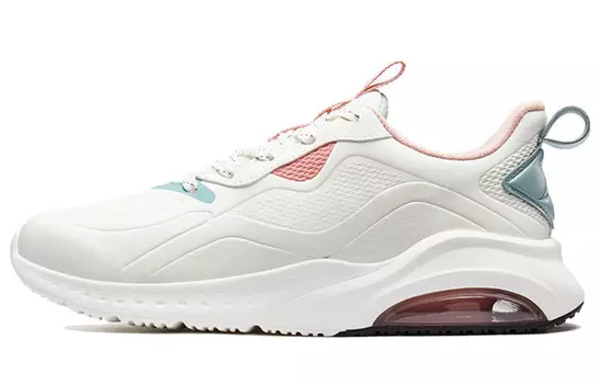 Обувь для образа жизни Женская низкая белая Xtep