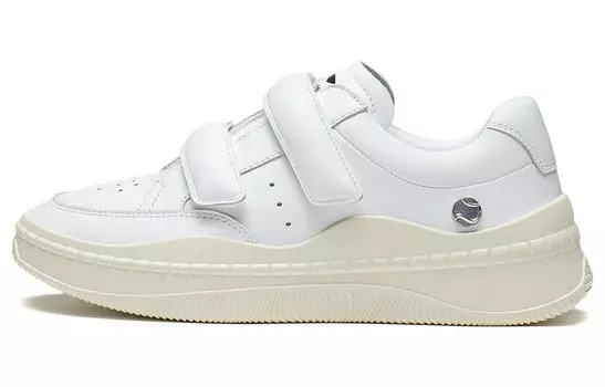 Обувь для образа жизни Женская низкая белая Lining