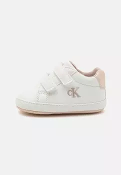 Обувь для первого шага JEAN Calvin Klein Jeans, молочный