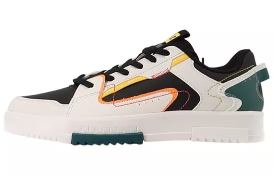 Обувь для скейтбординга Мужская низкая черная/бежевая Xtep