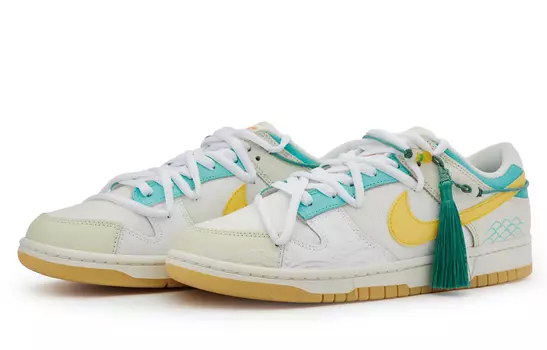 Обувь для скейтбординга Nike Dunk унисекс, White/Blue/Yellow/Red