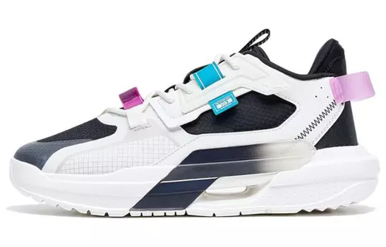 Обувь для жизни Мужская низкая белая/черная Xtep