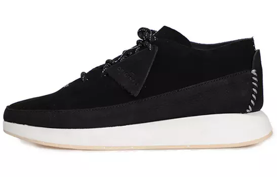 Обувь для жизни Мужская низкая черная Clarks