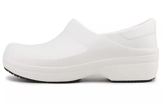 Обувь для жизни женская белая Crocs