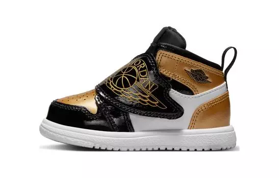 Кроссовки Jordan Sky Jordan 1 Mid Black Metallic Gold White TD