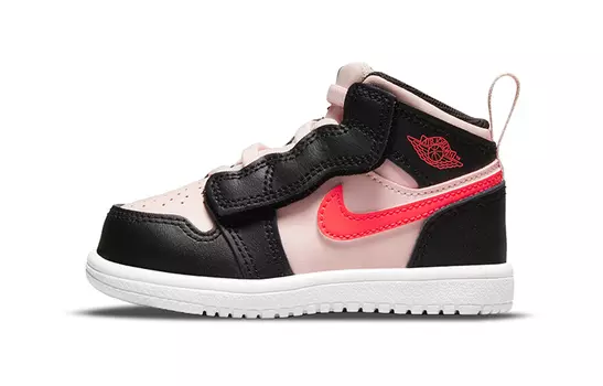 Кроссовки Jordan 1 Mid Alt Black Pink Crimson TD