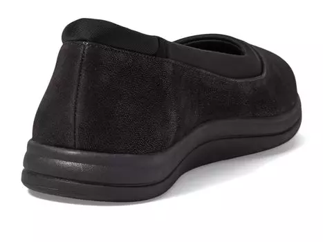 Обувь на низком каблуке Clarks Breeze Ayla