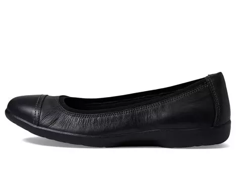 Обувь на низком каблуке Clarks Meadow Opal