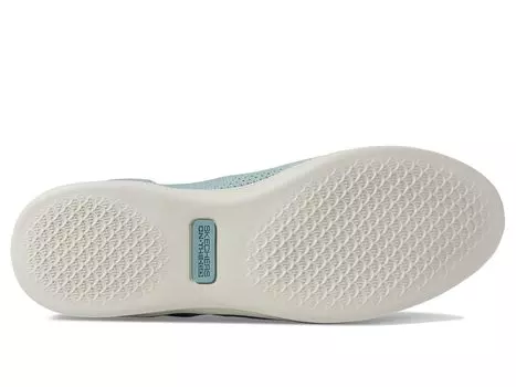 Обувь на низком каблуке SKECHERS Performance On-The-Go Dreamy