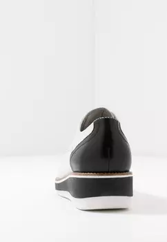Обувь на шнуровке LACE-UP Tamaris, белый