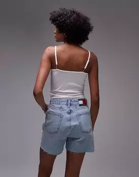 Обычные шорты Tommy Jeans mom в светло-голубом цвете