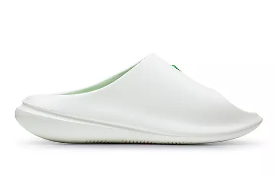 Очень маленькие толстые шлепанцы унисекс молочно-белые/зеленые Peak