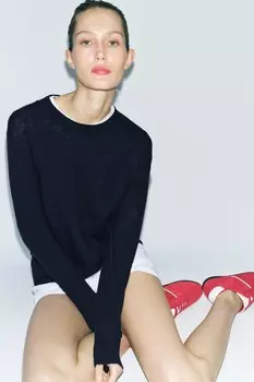 Очень мягкий свитер из 100% шерсти ZARA, темно-синий