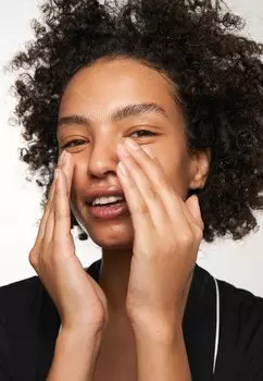 Очищающее средство Banila Co Clean It Cleansing Balm Purifying Banila Co