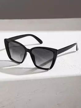 Очки квадратные, черный