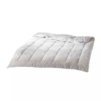 Одеяло Dream Sleep из альпаки Pako среднее, наполнитель: 97% шерсть альпака 3% волокна 160х210 см Traumschlaf