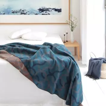 Одеяло ELLE Decoration Кольца синее 150 х 200 см из смесового хлопка