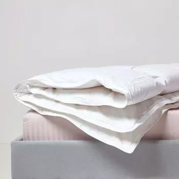 Одеяло HOMESCAPES весна-осень, класс жары 3, пуховое одеяло с гусиным пером, 260 x 220 см