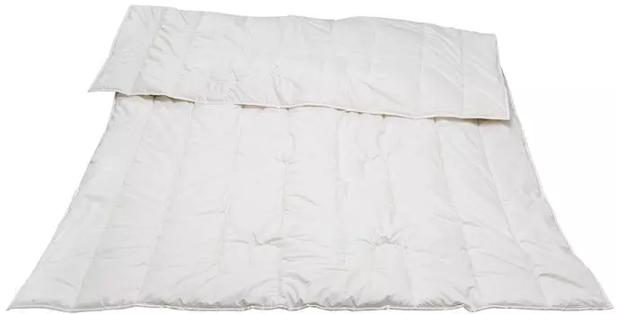 Одеяло шелковое соло Traumina Novis, 2 класс тепла, размер 135х200 см