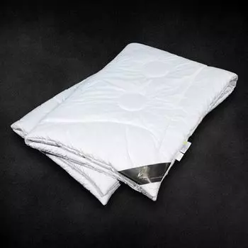 Одеяло всесезонное/переходное из верблюжьего пуха дуо-лайт 155х220 см Perbix Luxusbettdecken