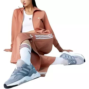 Одежда Куртка женская Clay Strata Adidas Originals