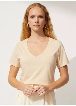 Однотонная бежевая женская футболка с круглым вырезом People By Fabrika
