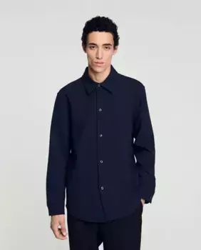 Однотонная тонкая мужская рубашка темно-синего цвета Sandro