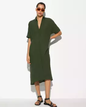 Однотонное фактурное платье-рубашка миди Parfois, цвет Kaki