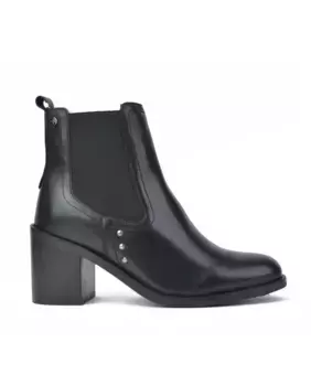 Однотонные женские кожаные ботильоны на блочном каблуке и декоративными заклепками Kangaroos, черный