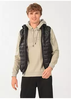 Однотонный черный мужской жилет People By Fabrika