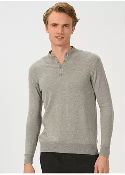 Однотонный серый меланжевый мужской свитер с воротником на пуговицах People By Fabrika