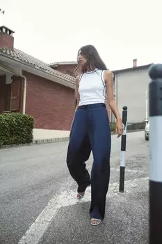 Однотяжной трикотажный топ с контрастной отделкой ZARA, белый